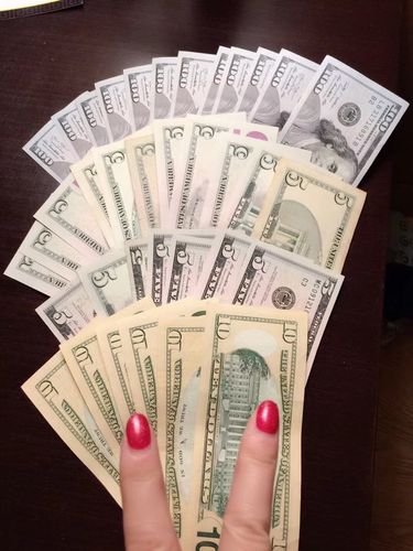 迪拜用什么钱交易