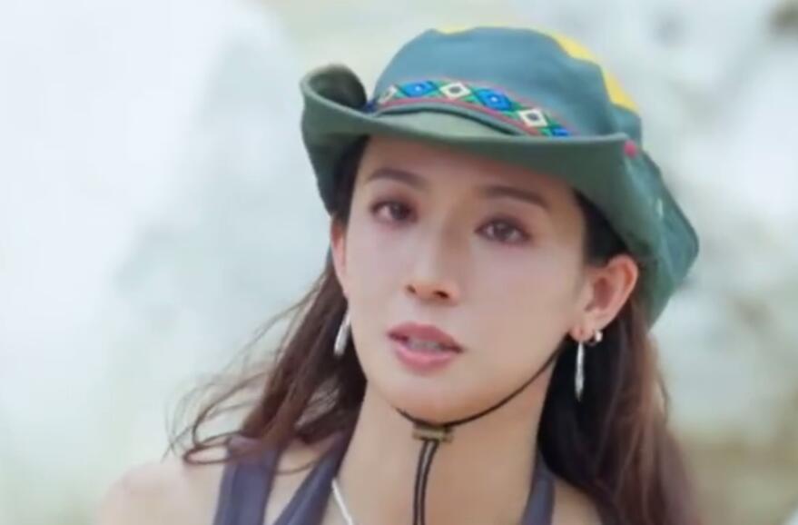 蔡思贝自曝一年没拍剧 曾压力大到幻听