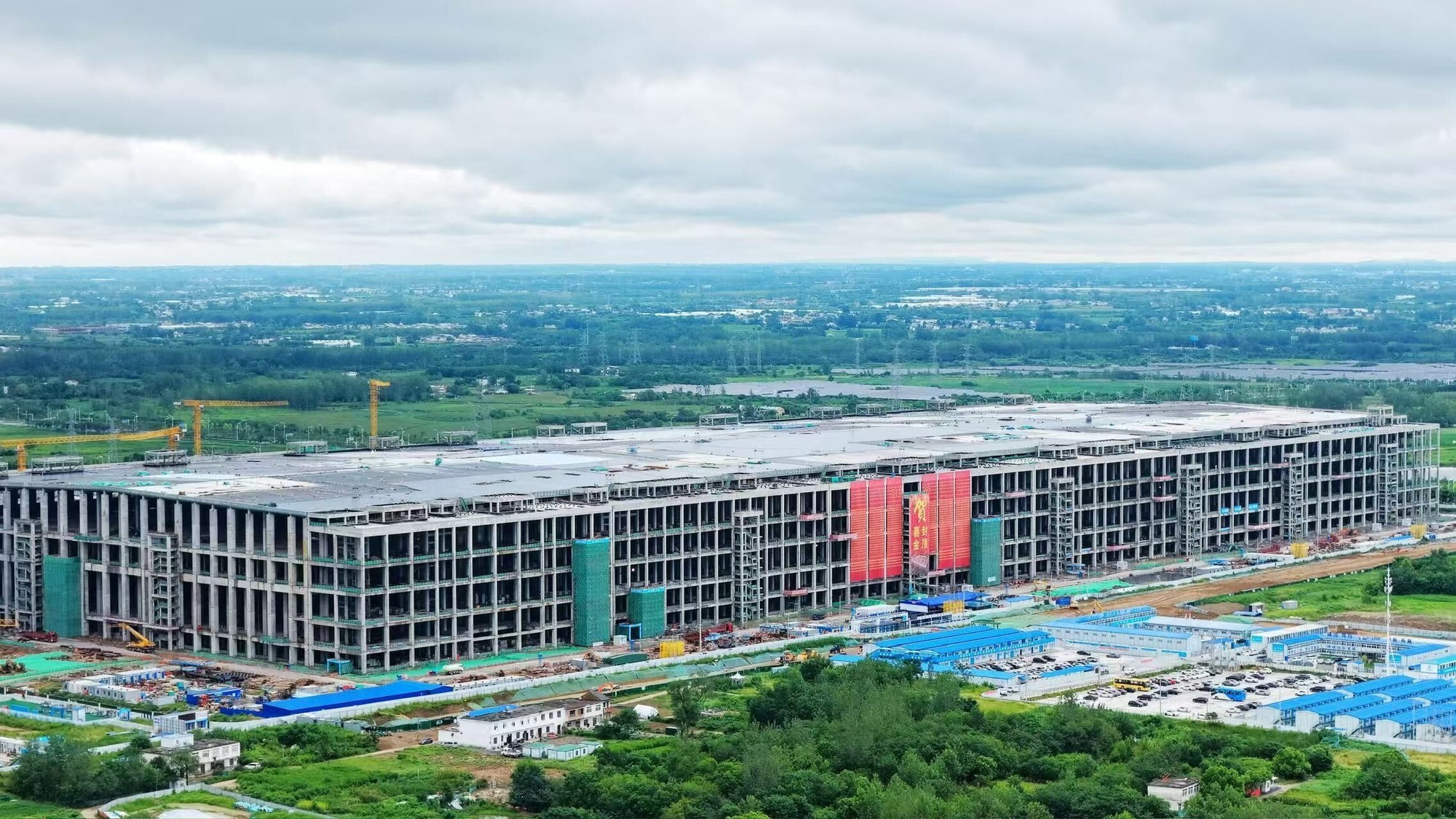 供应商官宣签订设备合同 维信诺8.6代OLED产线项目有新进展