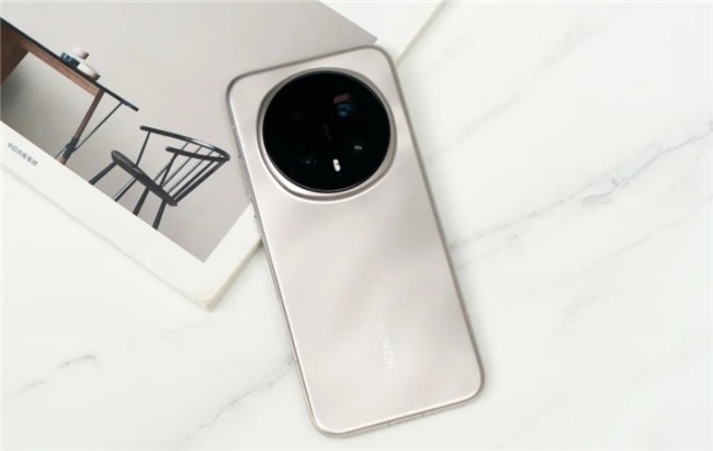 长焦最强的手机？荣耀Magic8系列拍摄体验解析