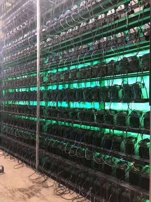 比特币广场：比特币商场